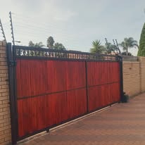 Build New Gate Using old Frame - Meyersdal H.V. Coetzer Cres
