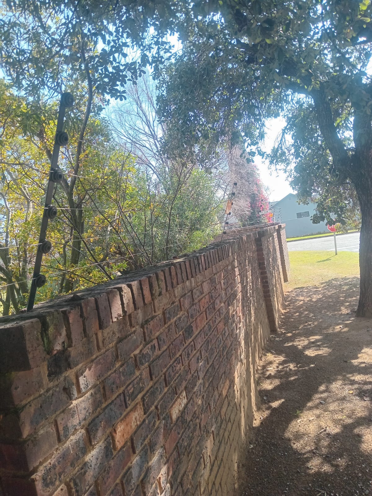 New Installation of electric fence - Brackendowns Alberton
